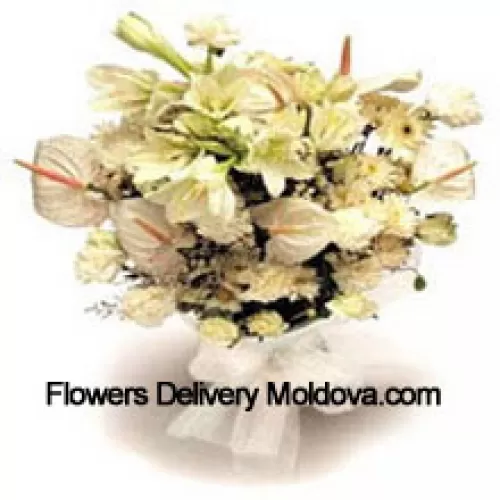 Bouquet de lys blancs, d'anthuriums blancs, de œillets blancs et de roses blanches avec des remplisseurs de saison